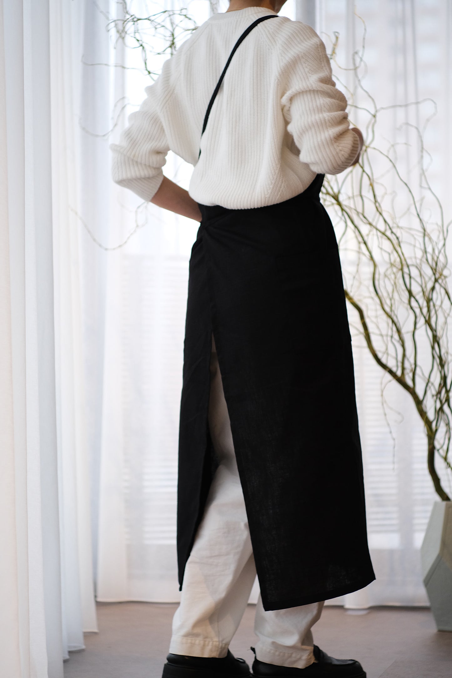 リネンエプロン ブラック