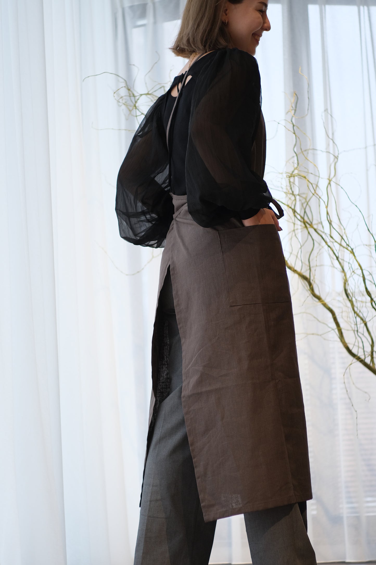 リネンエプロン コーヒーブラウン